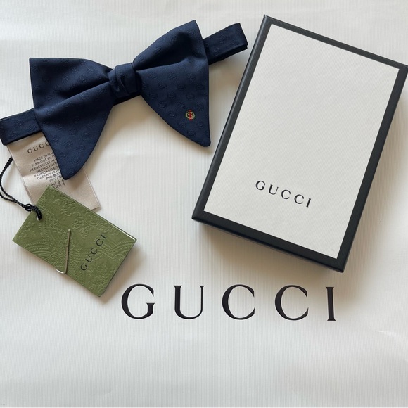 New Silk Gucci GG Jacquard Blue Bow Tie - Picture 1 of 10